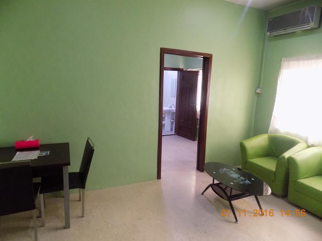 Posh Apartments And Hotel Ikeja Buitenkant foto