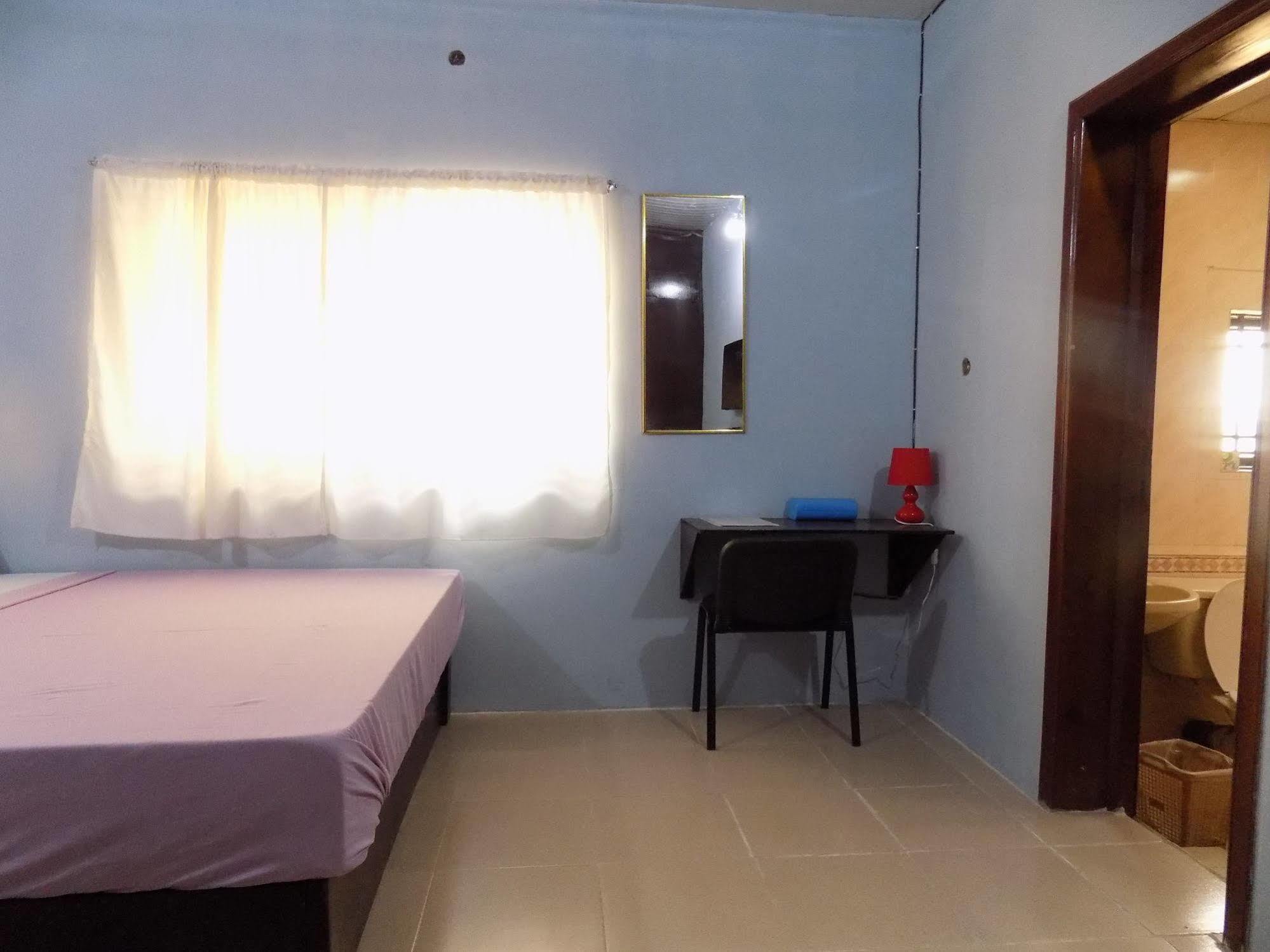 Posh Apartments And Hotel Ikeja Buitenkant foto